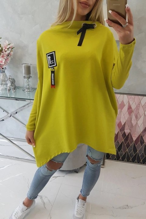 Bluza oversize z asymetrycznymi bokami kiwi Bluza oversize z asymetrycznymi bokami kiwi