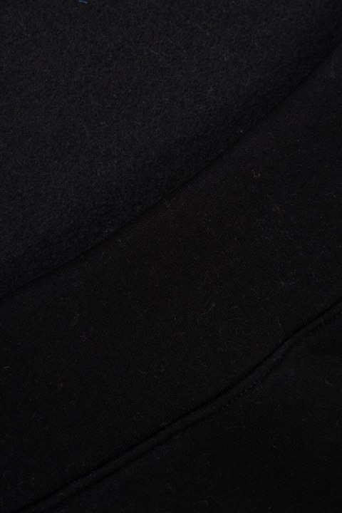 Bluza ocieplana z haftowanym napisem oversize czarna Bluza ocieplana z haftowanym napisem oversize czarna
