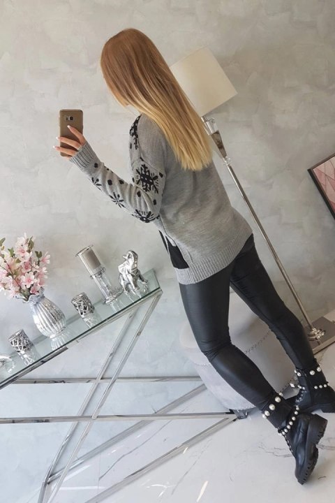 Sweter świąteczny z bałwanem szary Sweter świąteczny z bałwanem szary