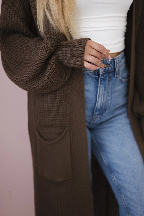 Sweter długi kardigan brązowy Sweter długi kardigan brązowy