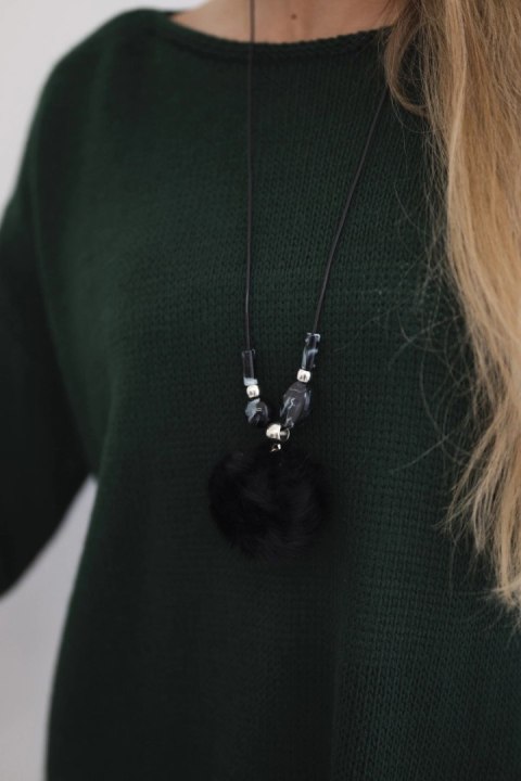 Sweter z naszyjnikiem ciemny zielony Sweter z naszyjnikiem ciemny zielony