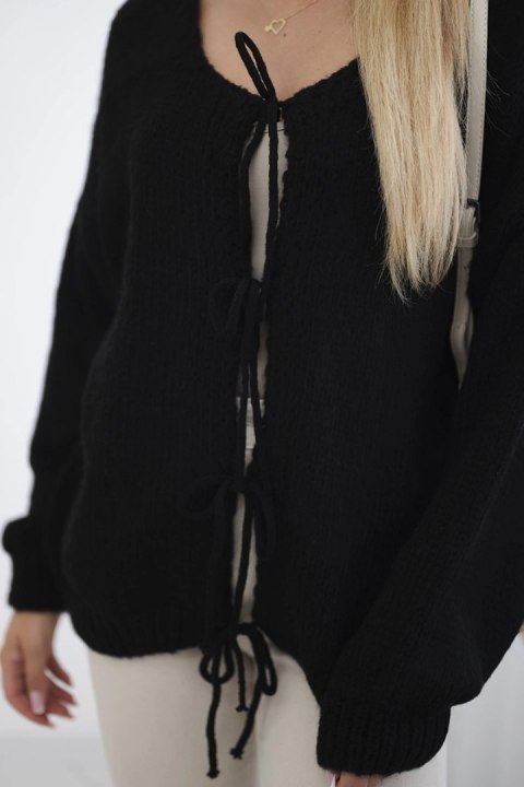 Sweter z wiązaniem z przodu czarny Sweter z wiązaniem z przodu czarny