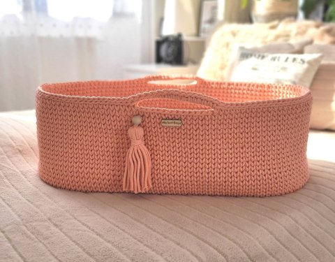 Kosz Mojżesza BOHO bawełniany Handmade z materacykiem - brzoskwiniowy Kosz Mojżesza BOHO bawełniany Handmade z materacykiem - brzoskwiniowy