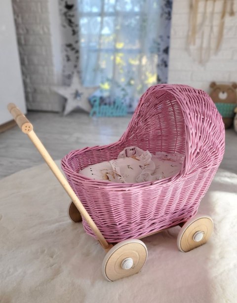 Wiklinowy wózek dla lalek pchacz - pink Wiklinowy wózek dla lalek pchacz - pink