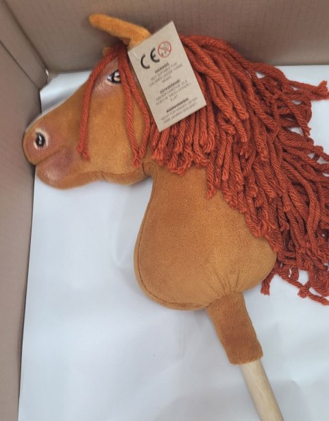Hobby Horse Mały koń na kiju Premium - kasztan A4 Hobby Horse Mały koń na kiju Premium - kasztan A4