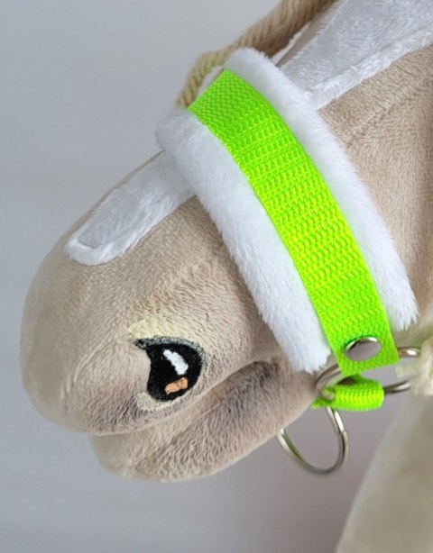 Zestaw do Hobby Horse: kantar A3 z białym futerkiem + uwiąz ze sznurka - neon-green/ biały Zestaw do Hobby Horse: kantar A3 z białym futerkiem + uwiąz ze sznurka - neon-green/ biały