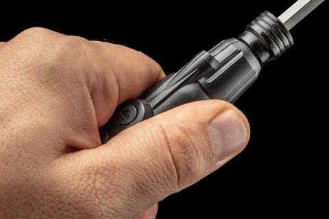 Wkrętak akumulatorowy USB-C 3,6V, Li-Ion, plastikowe pudełko+akcesoria Wkrętak akumulatorowy USB-C 3,6V, Li-Ion, plastikowe pudełko+akcesoria