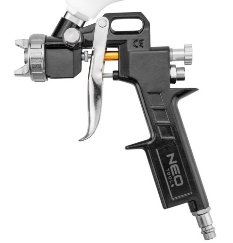 Pistolet lakierniczy górny zbiornik 0.6 l, dysza 1.5 mm Pistolet lakierniczy górny zbiornik 0.6 l, dysza 1.5 mm