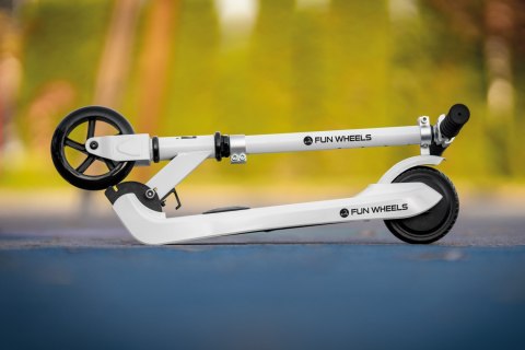 Hulajnoga elektryczna dla dzieci FUN WHEELS BLACK Hulajnoga elektryczna dla dzieci FUN WHEELS BLACK