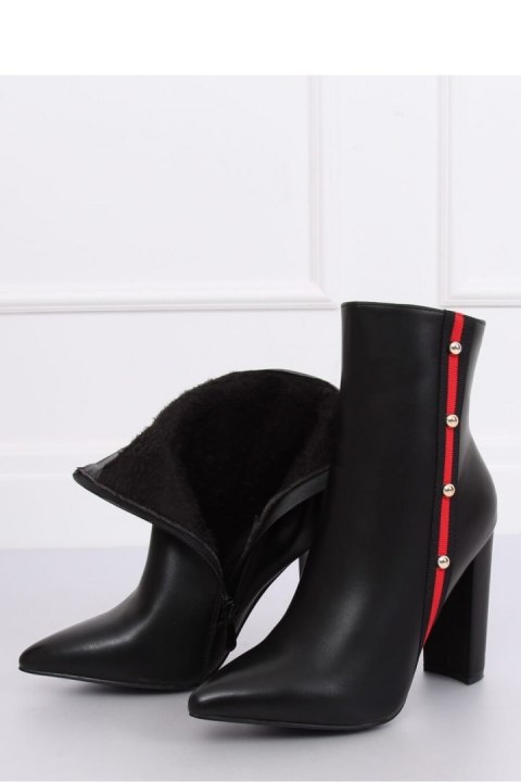 BOTKI NA OBCASIE CZARNE NS063P BLACK - Inello Inello BOTKI NA OBCASIE CZARNE NS063P BLACK - Inello Inello