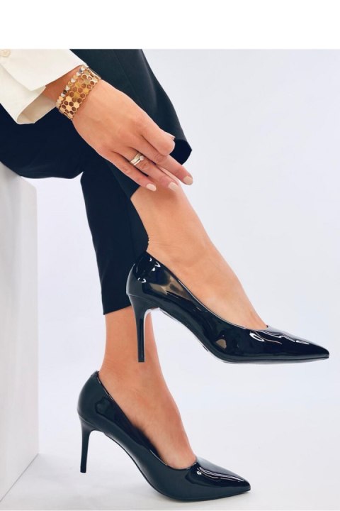Czółenka na szpilce lakierowane CHARLOTTE BLACK - Inello Inello Czółenka na szpilce lakierowane CHARLOTTE BLACK - Inello Inello