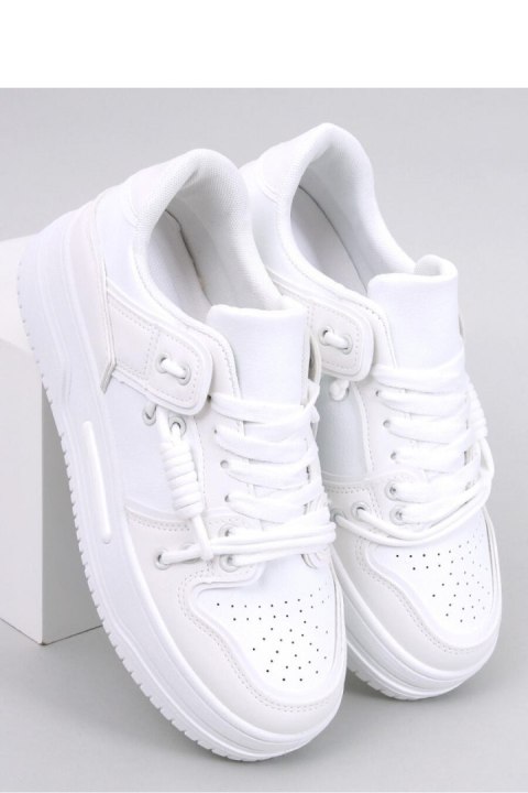 Sneakersy na wysokiej podeszwie CLAVELL WHITE - Inello Inello Sneakersy na wysokiej podeszwie CLAVELL WHITE - Inello Inello