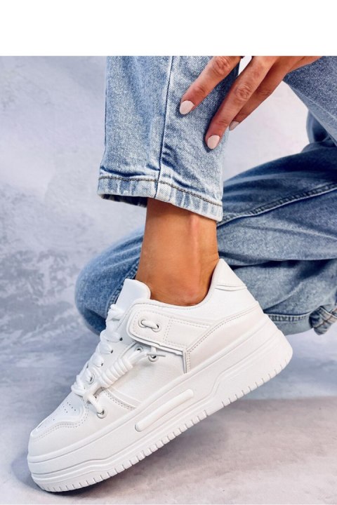 Sneakersy na wysokiej podeszwie CLAVELL WHITE - Inello Inello Sneakersy na wysokiej podeszwie CLAVELL WHITE - Inello Inello