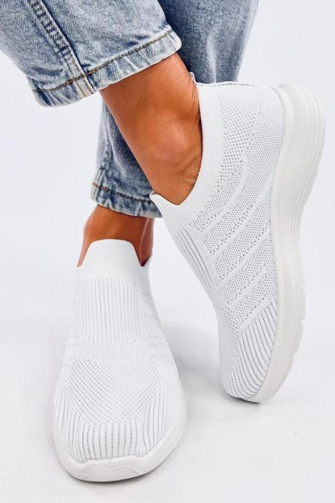 Buty skarpetkowe wsuwane GROPPI WHITE - Inello Inello Buty skarpetkowe wsuwane GROPPI WHITE - Inello Inello