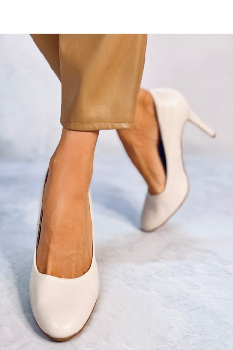 Czółenka okrągłe noski LINDY BEIGE - Inello Inello Czółenka okrągłe noski LINDY BEIGE - Inello Inello