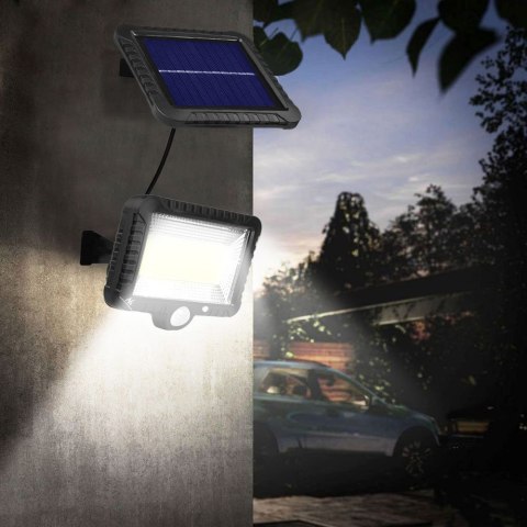 Solarny naświetlacz LED z czujnikiem ruchu Maclean, IP44, 5W, 400lm, 6000K, akumulator litowy 1300 mAh, 5,5V DC MCE438 Solarny naświetlacz LED z czujnikiem ruchu Maclean, IP44, 5W, 400lm, 6000K, akumulator litowy 1300 mAh, 5,5V DC MCE438