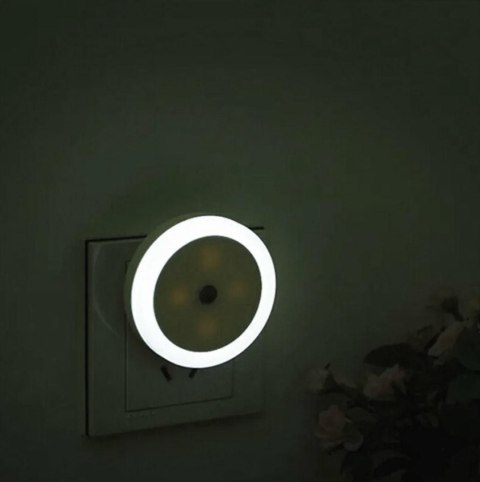 ZD104 Lampka nocna led czujnik zmierzchu ZD104 Lampka nocna led czujnik zmierzchu