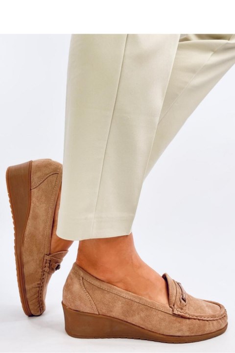 Mokasyny na koturnie INDIAN KHAKI - Inello Inello Mokasyny na koturnie INDIAN KHAKI - Inello Inello