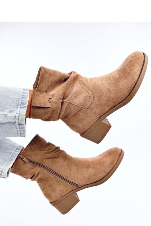Botki z marszczoną cholewką BRACY CAMEL - Inello Inello Botki z marszczoną cholewką BRACY CAMEL - Inello Inello