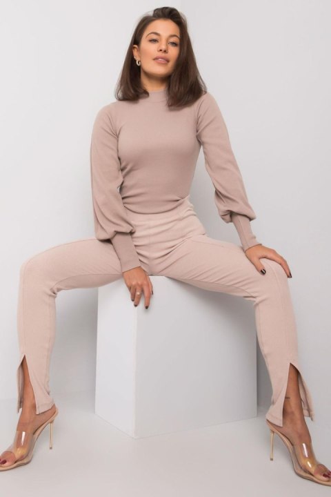 Bluzka Model RV-BZ-5223.15 Dark Beige - Rue Paris Rue Paris Bluzka Model RV-BZ-5223.15 Dark Beige - Rue Paris Rue Paris