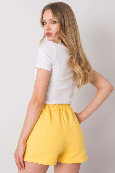 Szorty Damskie Model RV-SN-6700.20X Yellow - Rue Paris Rue Paris Szorty Damskie Model RV-SN-6700.20X Yellow - Rue Paris Rue Paris